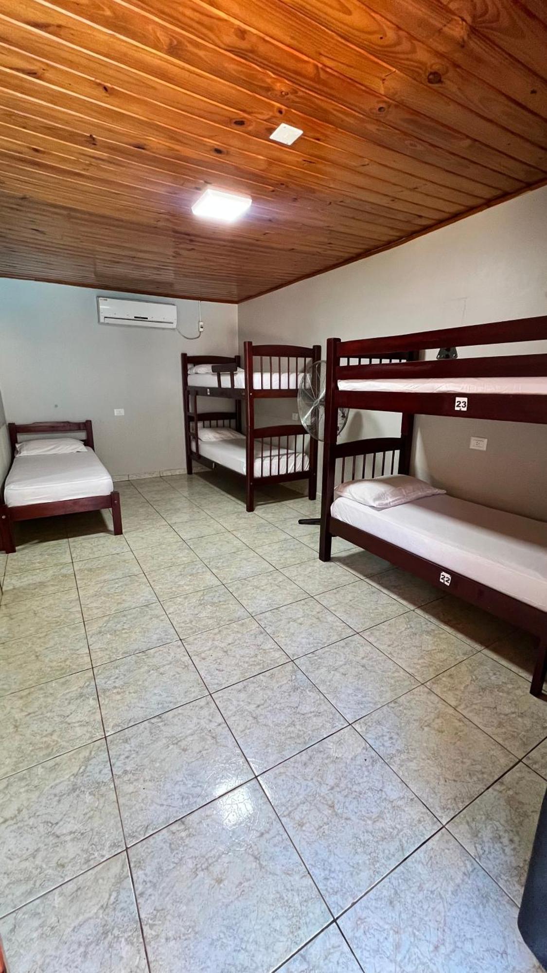 Hostel Peter Pan 伊瓜苏港 外观 照片